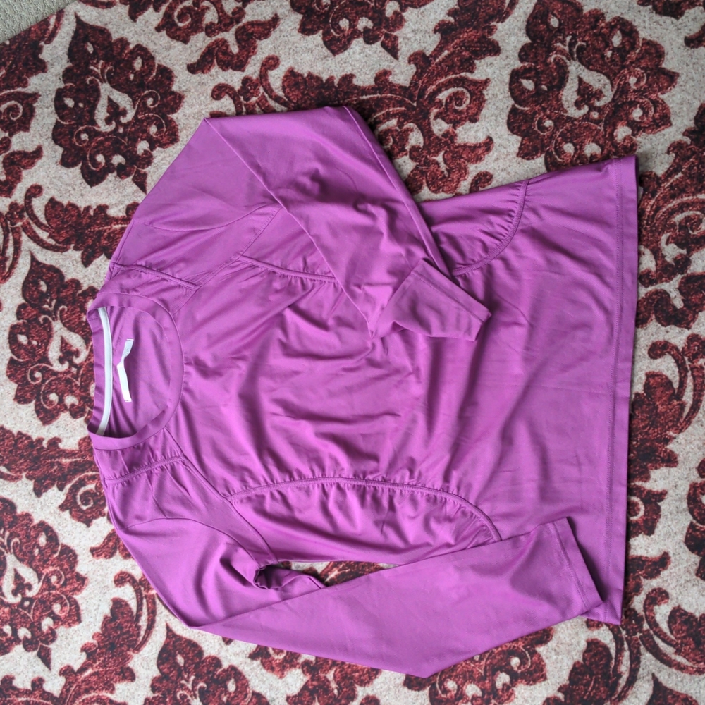 Athleta shirred workout top